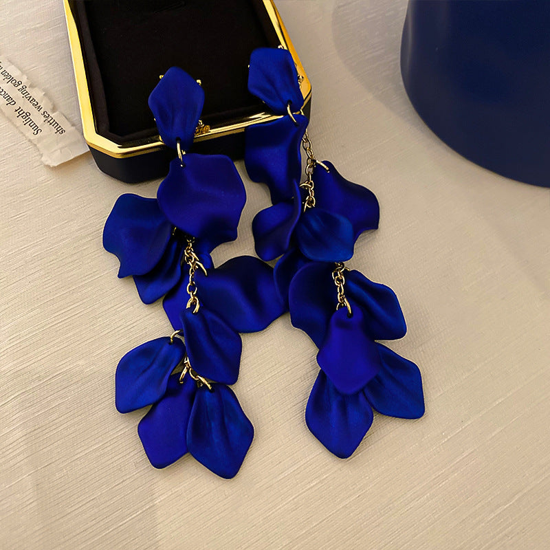 Flower Pattern Shell Tassel Round Earrings Light Luxury High Sense