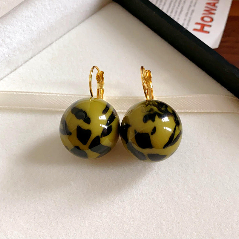 Resin Round Leopard Ear Clip Vintage Unique Earrings