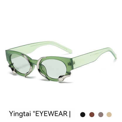Nuevas gafas de sol con diseño de serpiente a prueba de sol para mujer