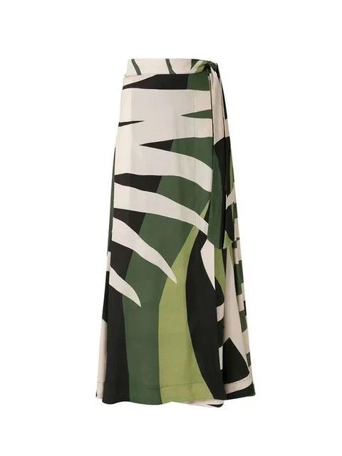 Body de una pieza con cuello adornado y tirantes para el hombro, color verde, con estampado de hojas, para vacaciones, informal, para playa y verano