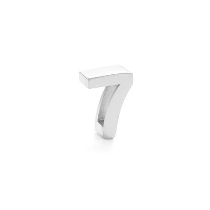 Collar con letras y números a juego para viajeros del INS