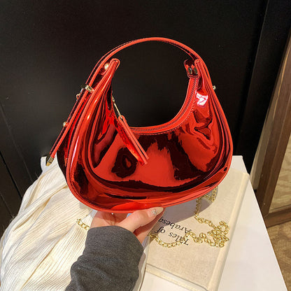 Stilvolle Hobo-Tasche in Pastellfarben