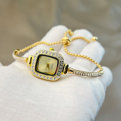 Reloj de moda con diamantes cuadrados para mujer