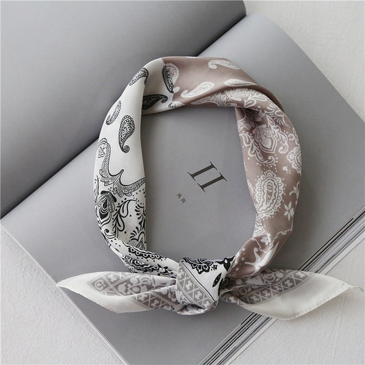 Retro artistic small square scarf - BAGMODA