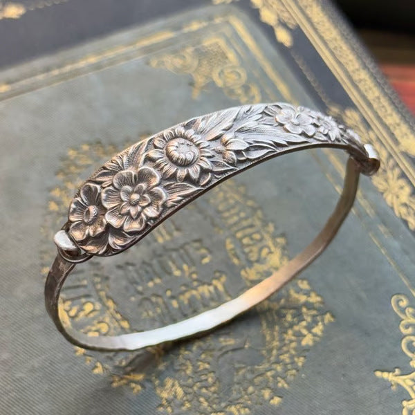 Women's Vintage Commemorative Antique Bracelet