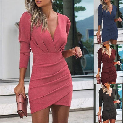 Dünnes, einfarbiges, langärmliges Damenkleid mit Heckenmuster