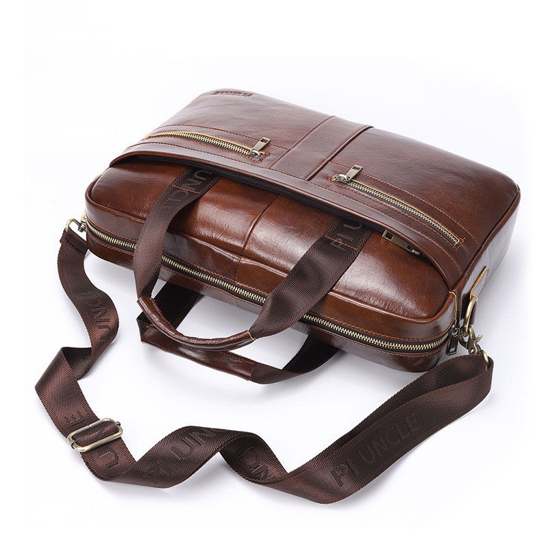 New leather men's briefcase