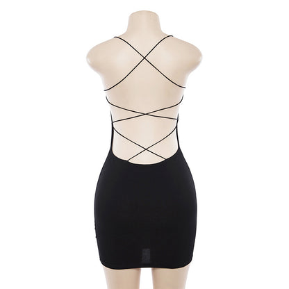 Falda tipo bolso con correa trasera con fugas y cuello halter