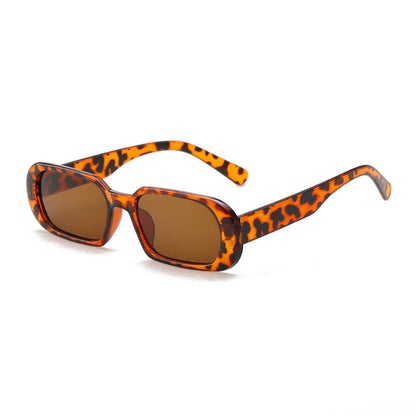 Gafas de sol cuadradas pequeñas, gafas de sol retro de moda para hombres y mujeres europeos y americanos.