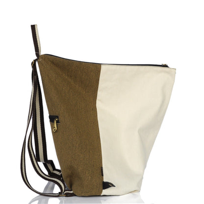 Bestickter Canvas-Rucksack