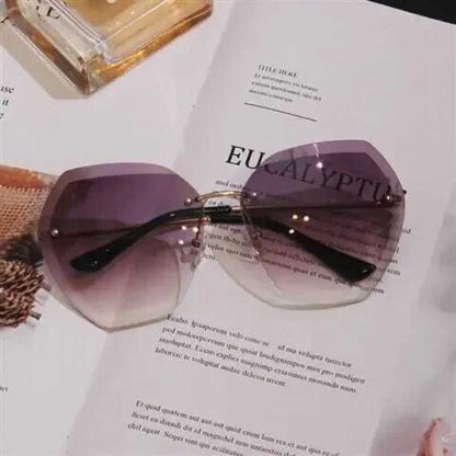 Diamantbesetzte Sonnenbrille Damen Anti-Sonnenbrille Damenmode Rundes Gesicht Autofahren Reisebrille Koreanischer Trend