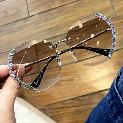 Diamantbesetzte Sonnenbrille Damen Anti-Sonnenbrille Damenmode Rundes Gesicht Autofahren Reisebrille Koreanischer Trend