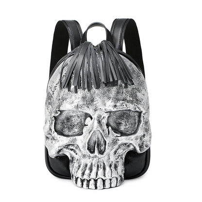 Mochila tridimensional con calavera en relieve