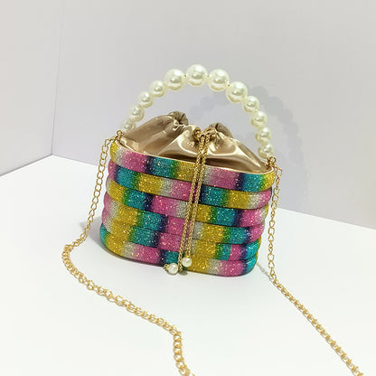 Glänzende und unflexible Strass-Abendtasche