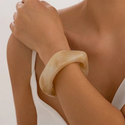 Ingemark - Brazaletes bohemios irregulares de resina acrílica marrón para mujer, estilo gótico, geométrico, regalo de joyería para pareja