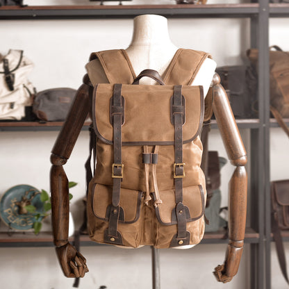 Mochila de lona y cuero de caballo