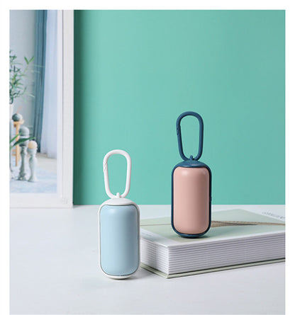Dispensador portátil de bolsas de basura para gatos y perros