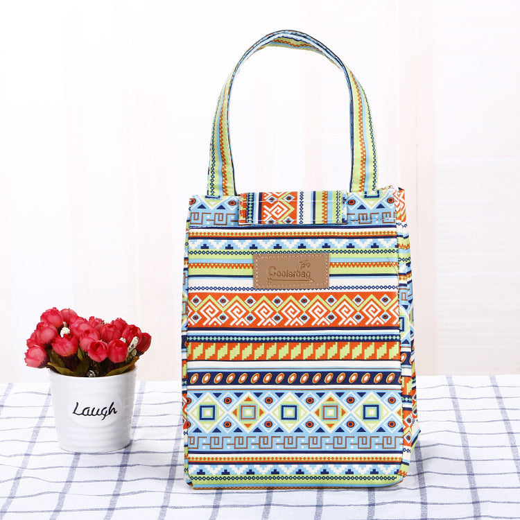 Color Portable Insulated Lunch Bag Cartoon Pattern Outdoor Picnic Bag
