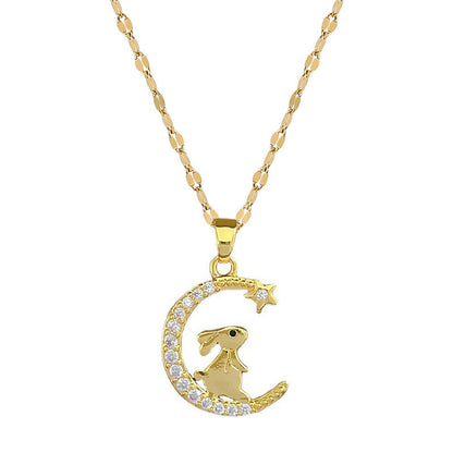 Hermoso collar de diamantes con luz de luna creciente de conejito de lujo