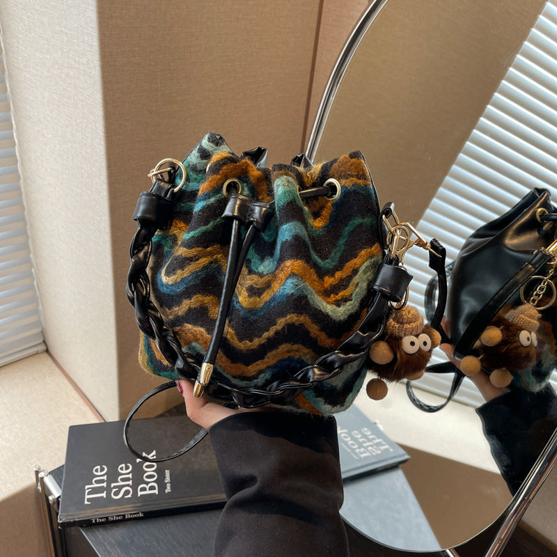 Corrugated Shoulder Bag