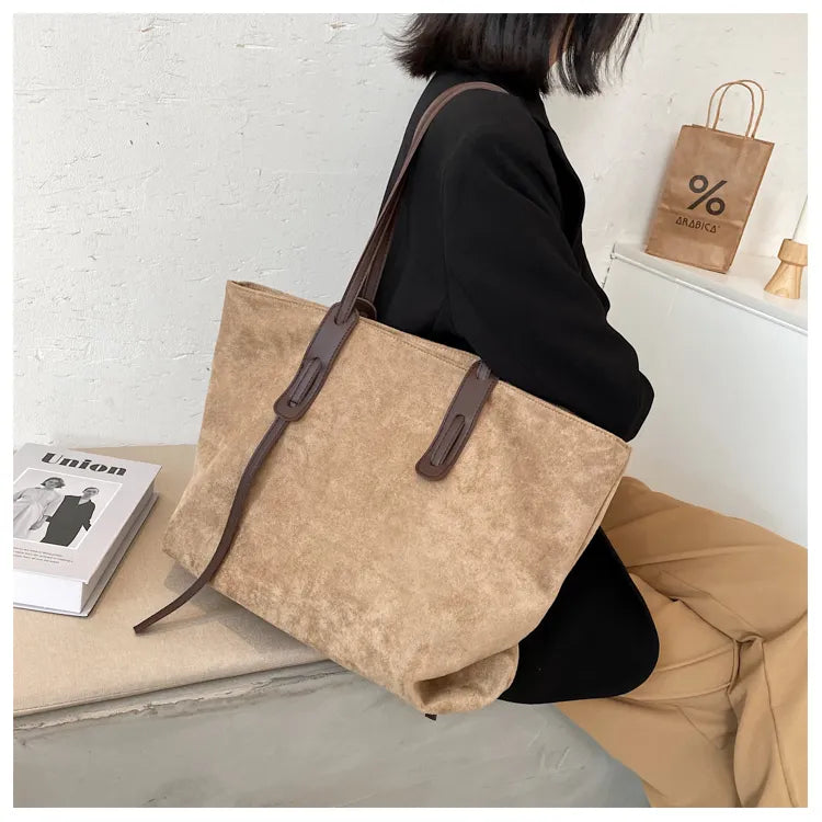 Winter Chic Shoulder Tote