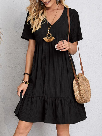 Vestido de verano de manga corta con cuello en V y volantes holgados e informales para playa