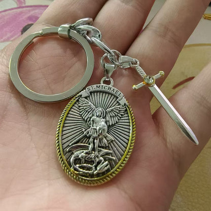 Llavero de Jesús con escudo y colgante vintage de caballero