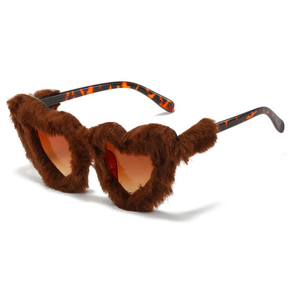 Gafas de sol estilo urbano Love Plush con diamantes para mujer