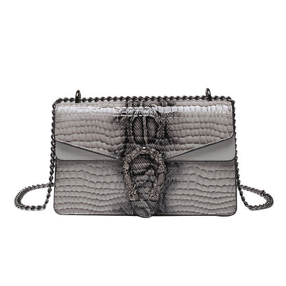 Bolso de cadena con estampado animal