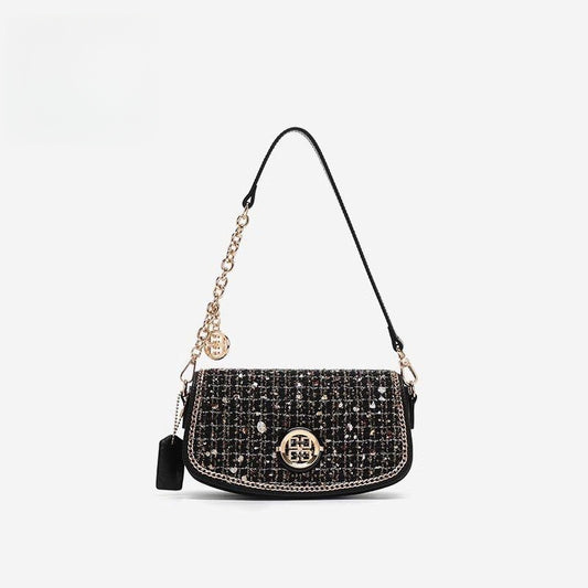 Auric Edge Chain Messenger
