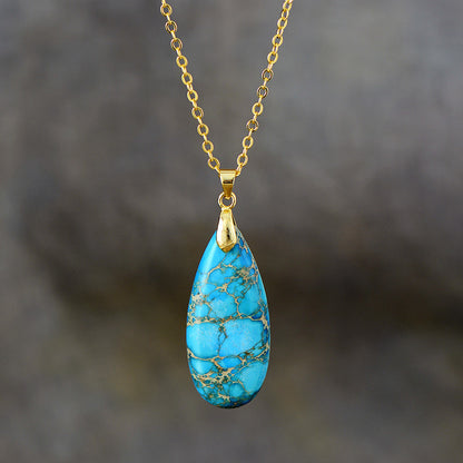 Collar con colgante de cadena chapado en oro de 18 quilates con forma de gota de agua de piedra del emperador