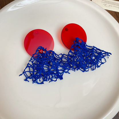 Pendientes redondos con borlas de concha y diseño de flores, ligeros, de lujo y de gran sentido.