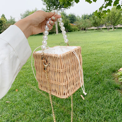 Bolso bandolera tejido con perlas para mujer