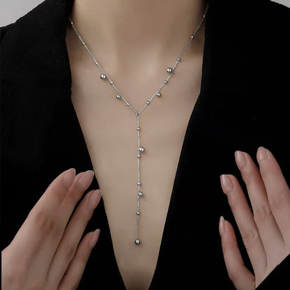 Collar largo con borlas y gorro de plata de ley S925