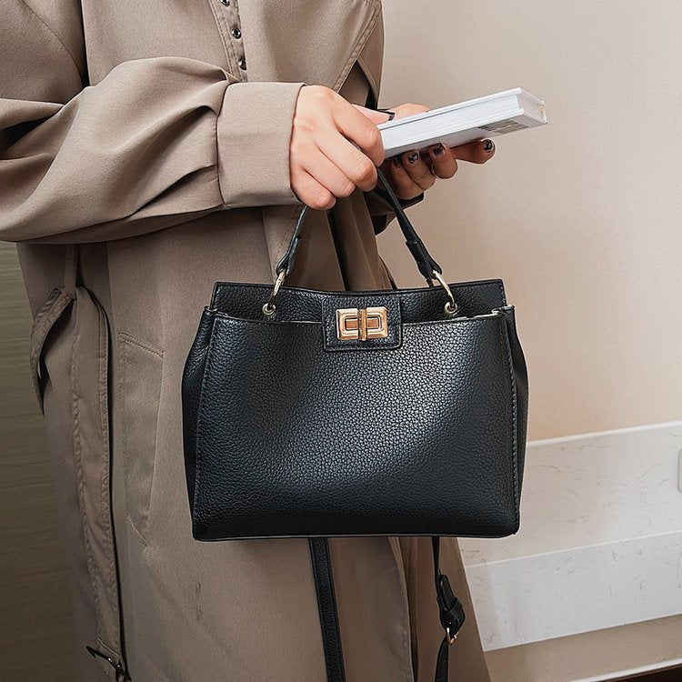 Women's Commuter Messenger Bag