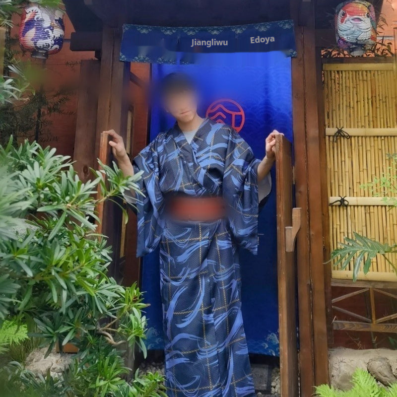 Kimono japonés tradicional de ropa formal para hombres
