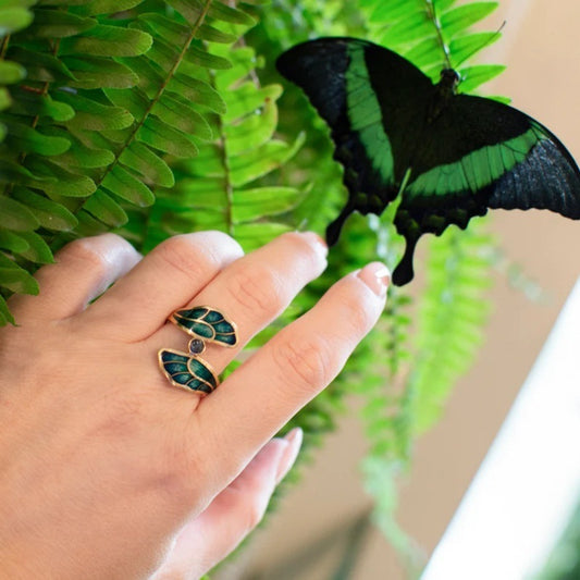 Women's Retro Simple And Exaggerated Personality Ring