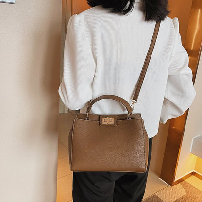 Women's Commuter Messenger Bag