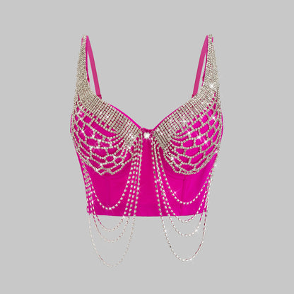 Rückenfrei mit schwerem Perlen- und Strass-Design
