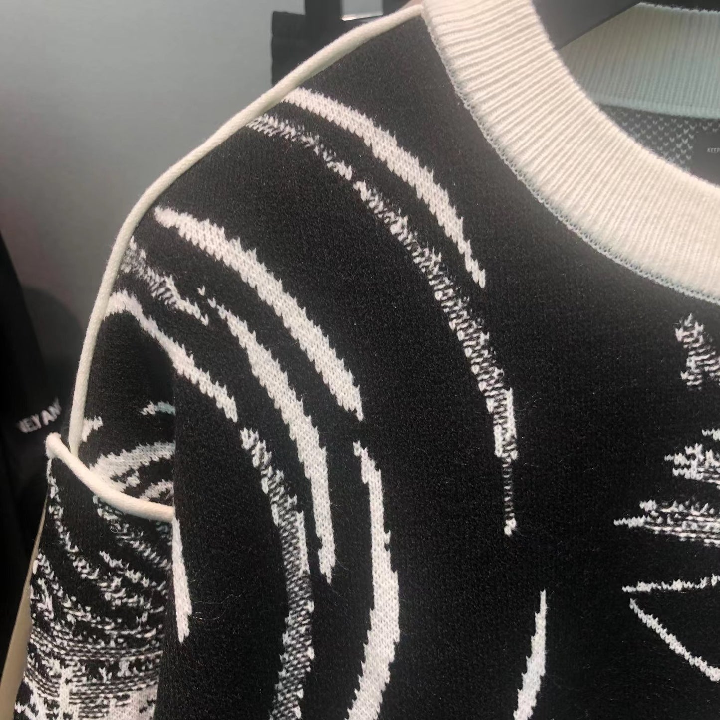 All-match Fashion Home Japanese And Korean Couple Crew Neck Sweater Knitwear