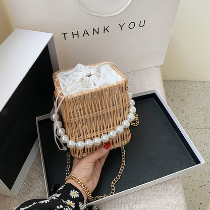 Bolso bandolera tejido con perlas para mujer