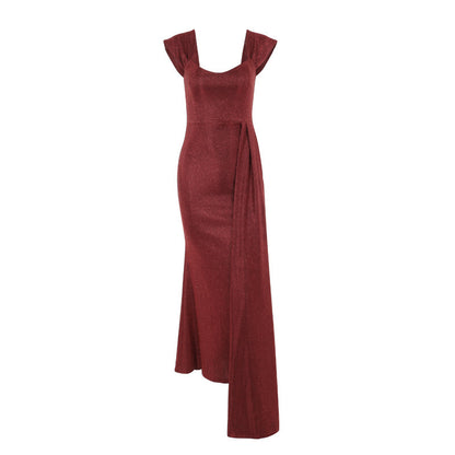 Vestido largo tipo chaleco, fino y brillante, de corte entallado
