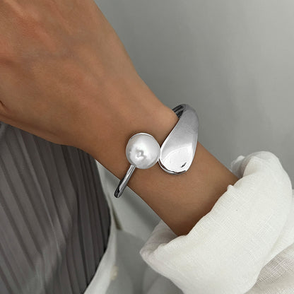 Pulsera de perlas de moda irregular con adorno, pulsera abierta de moda para mujer