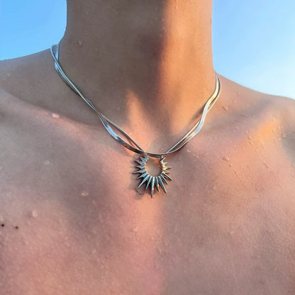 Collar punk de moda para hombres y mujeres