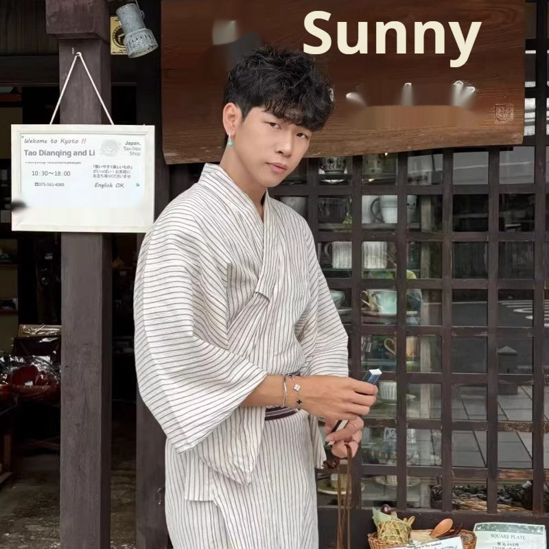 Kimono japonés tradicional de ropa formal para hombres