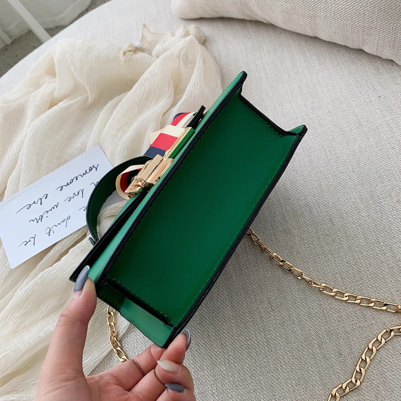 ChicScarf Crossbody