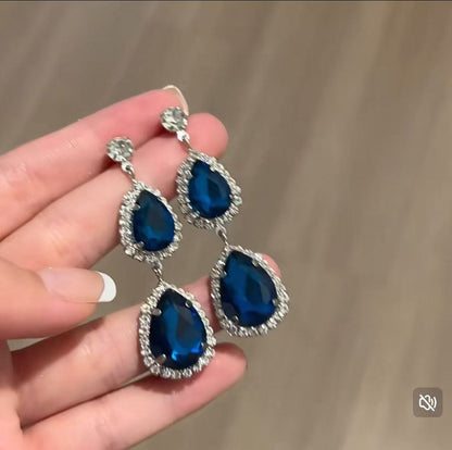 Pendientes redondos con borlas de concha y diseño de flores, ligeros, de lujo y de gran sentido.