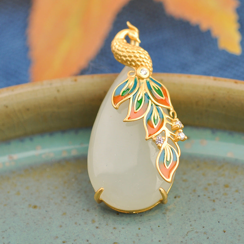 Women's Palace Style Ancient White Jade Necklace