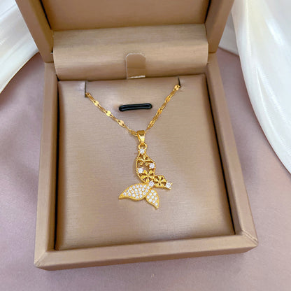 Collar de lujo con mariposa y circonitas para mujer