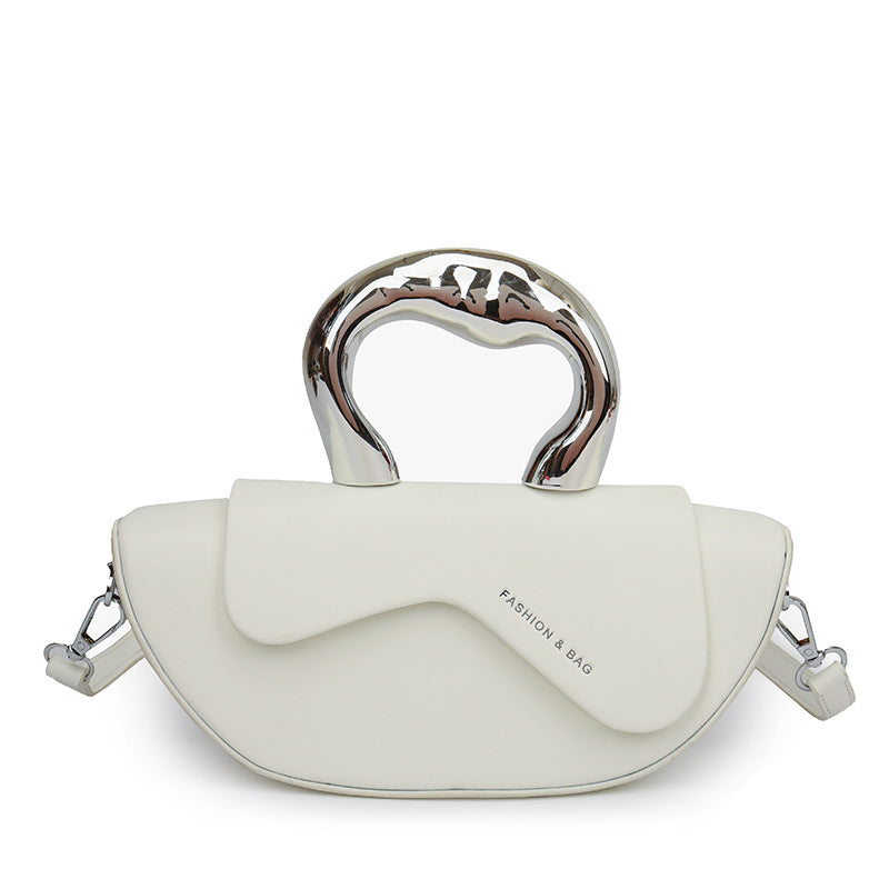 Chic Summer Sidekick Bag